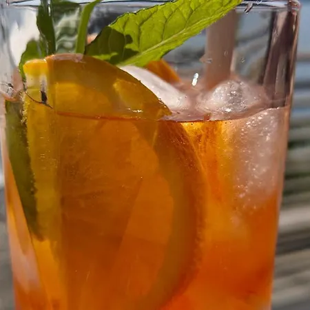 Pensar & Ravintola Sandvik 홀리데이파크