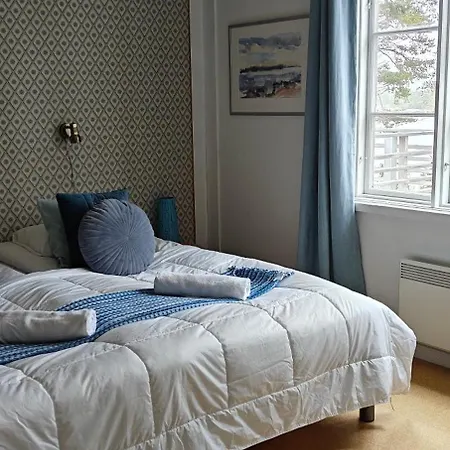 홀리데이파크 Pensar & Ravintola Sandvik 나우보