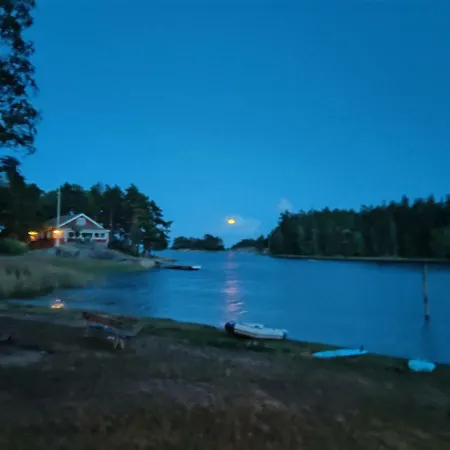 Pensar & Ravintola Sandvik 홀리데이파크 나우보