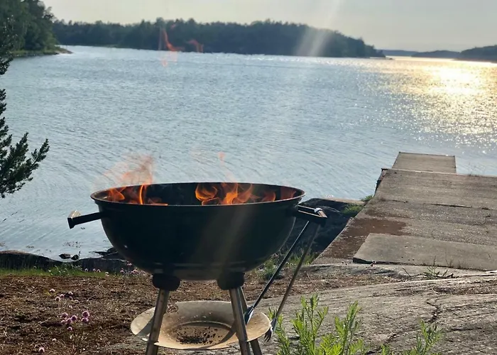 Pensar & Ravintola Sandvik ناجو