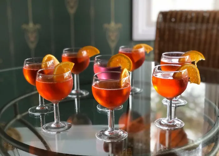 Pensar & Ravintola Sandvik ناجو